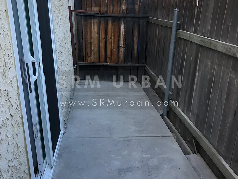 3209 Meade Ave #7 — Photo 9
