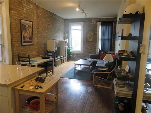 1st image of 1451 W Augusta Blvd #2RR