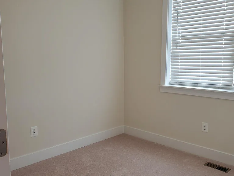11145 Reisterstown Rd — Photo 24