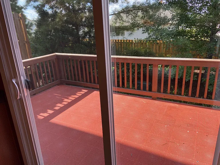 deck in 2nd floor