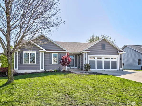 3826 Pine Meadow Dr, Holland, MI 49424