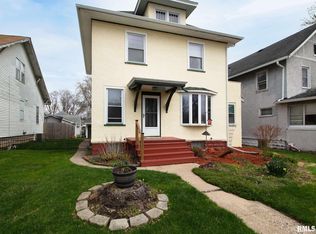 1119 38th St, Rock Island, IL