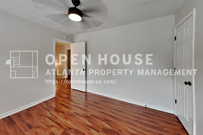 7318 Coral Lake Dr — Photo 17