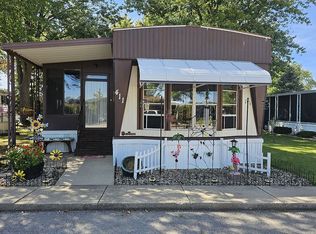 411 White Oak Dr, Morton, IL 61550