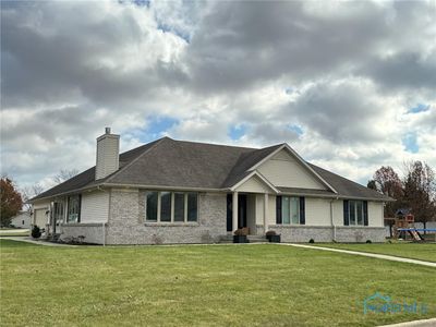 1001 Stonehedge Dr, Bryan, OH, 43506