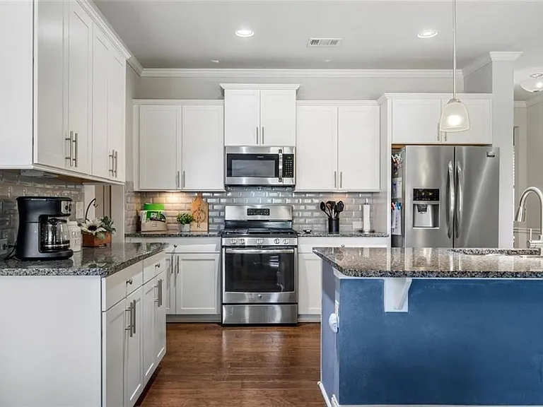 6623 Rivergreen Rd — Photo 8