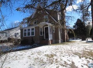 25 Willow Ave, Lincoln Park, NJ 07035