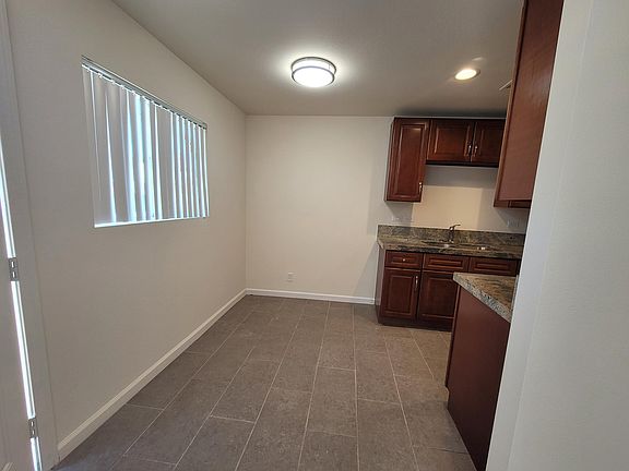 2nd image of 85191 Bagdad Ave #2