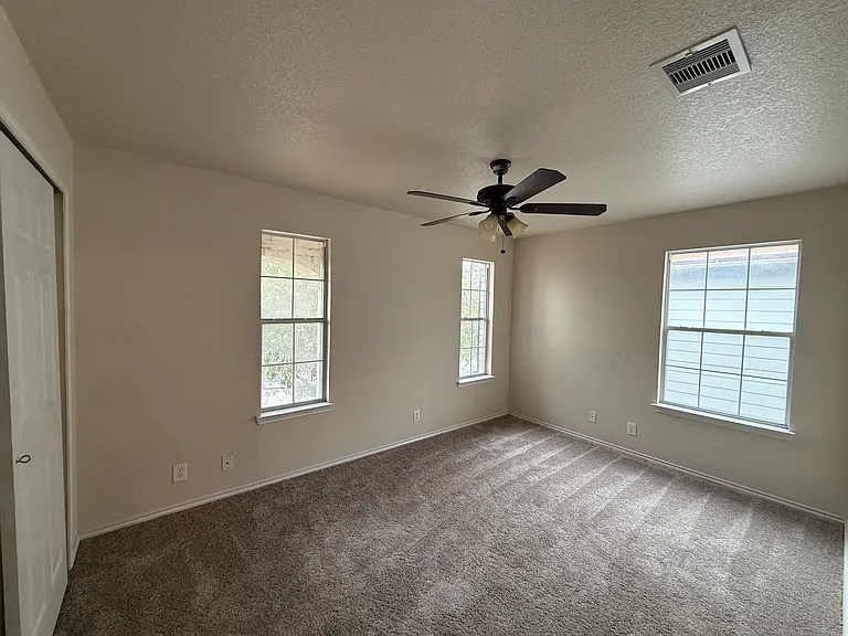 11111 Liberty Fld — Photo 14