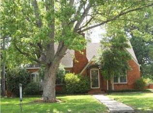 12 S Sweetbriar Ave, Chattanooga, TN 37411