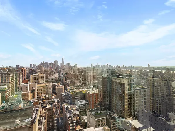 45 E 22nd St, New York, NY