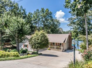 128 Lakewood Dr, Fairfield Glade, TN 38558