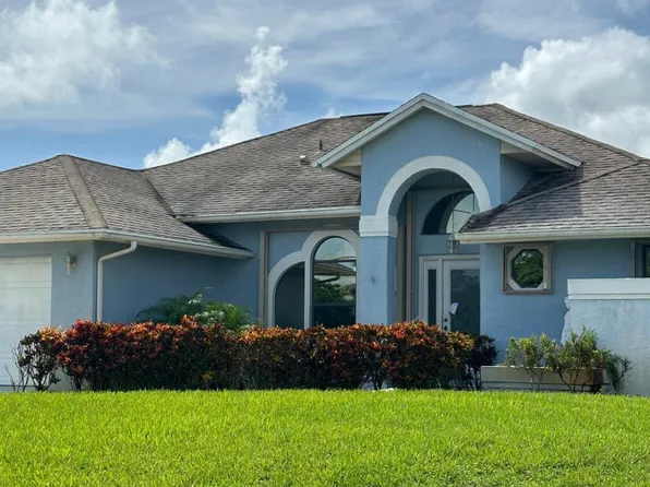 434 SW Jeanne Avenue, Port St Lucie, FL 34953