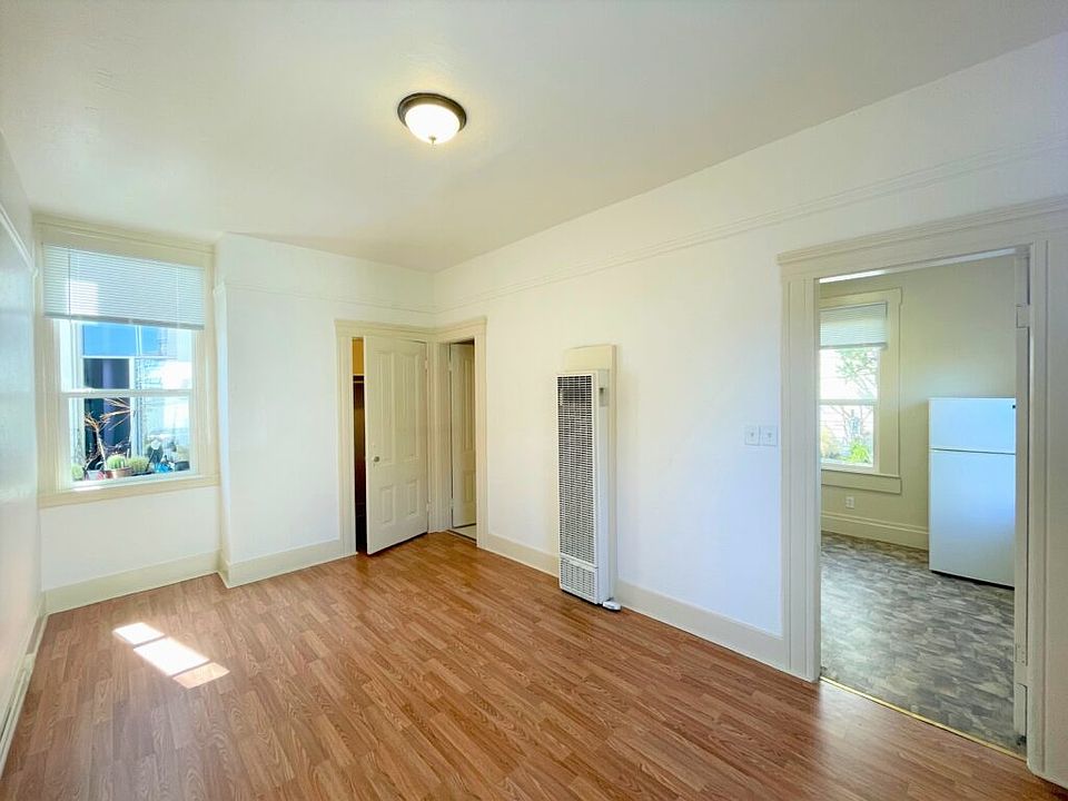 1st image of 380 5th Ave APT B