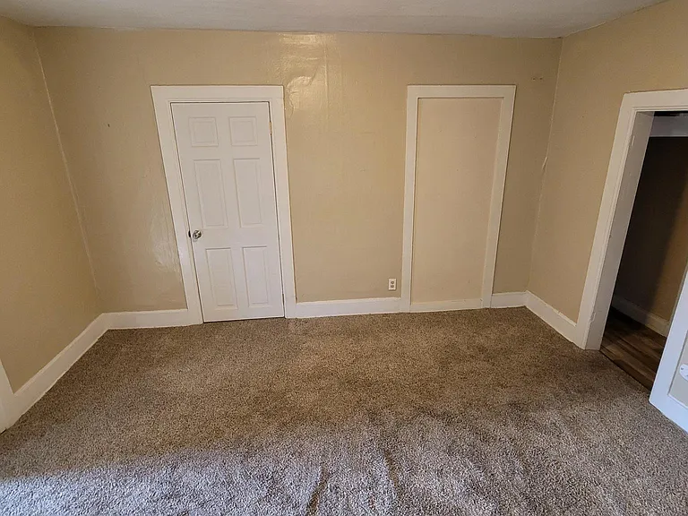 1036 Rood Ave #4 — Photo 10
