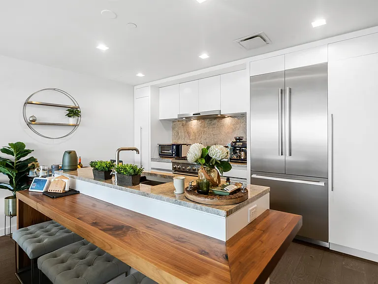 320 Adolphus Ave #1003 — Photo 2