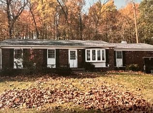 588 W 600 N, Cayuga, IN 47928