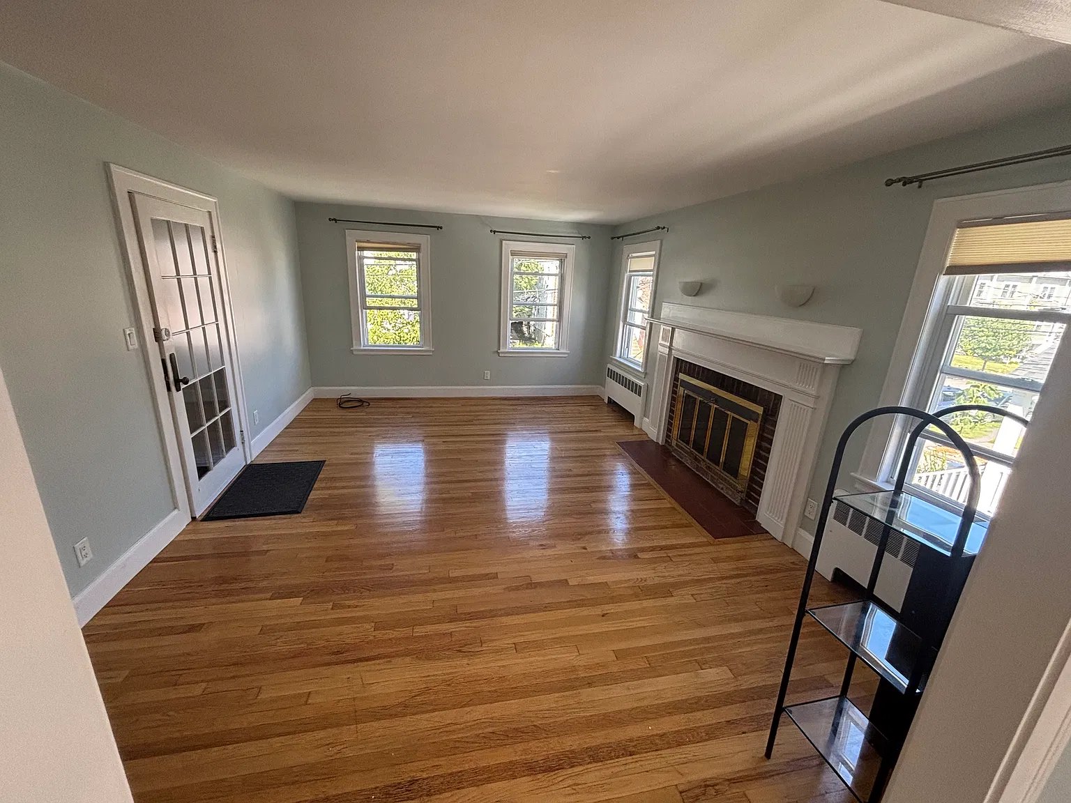 2 bed, 1225 sqft, $2,900 — Photo 3