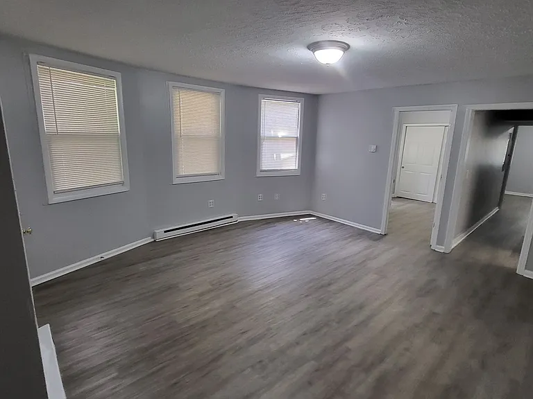 86 N Holmes Ave #A — Photo 6