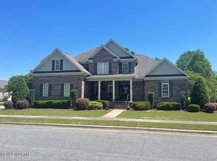 4120 Countrydown Dr, Greenville, NC 27834