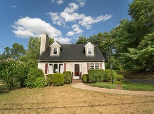 41 Cardinal Cir, Taunton, MA 02780