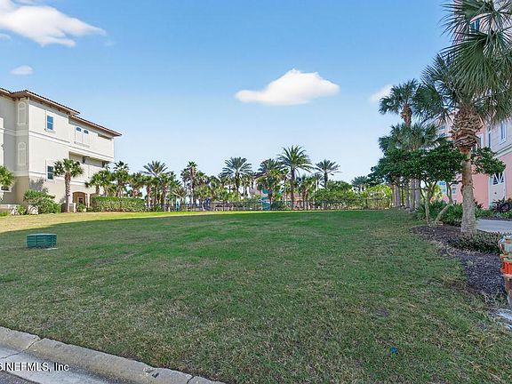2nd image of 320 OCEAN CREST Drive