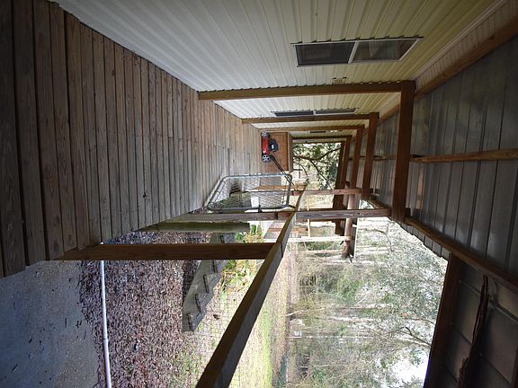 4th image of 1578 Highway 177