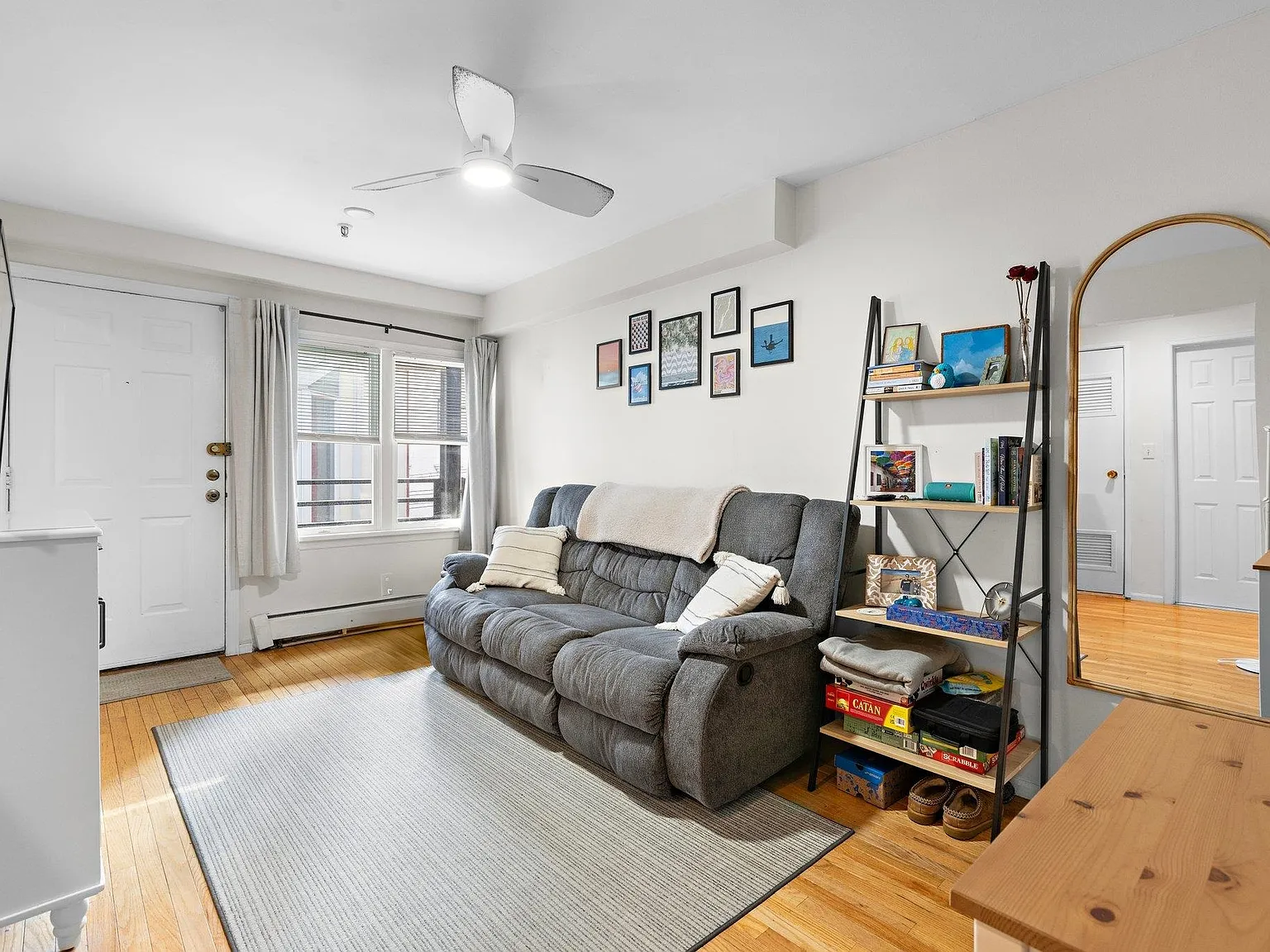 1 bed, 1.0 bath, $2,900 — Photo 2