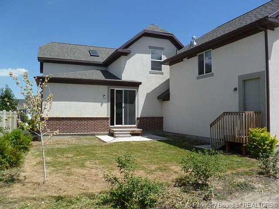 2nd image of 11606 S Roselawn Way