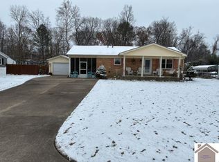 135 Southern Hts, Mayfield, KY 42066