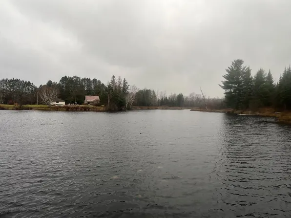 7741N Heath Road, Loretta, WI 54896