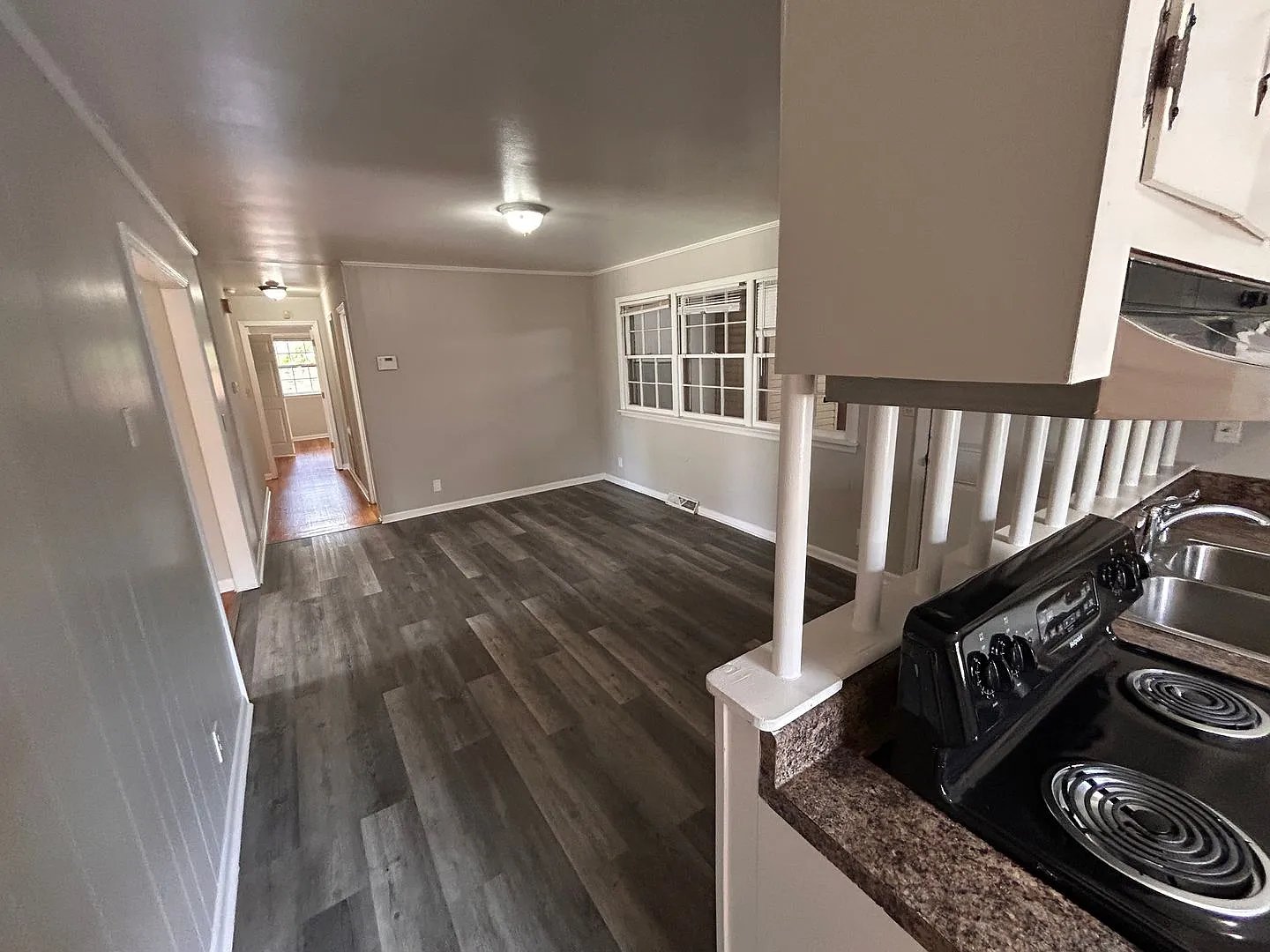 3bedroom 2 bath now ready to call home! — Photo 4