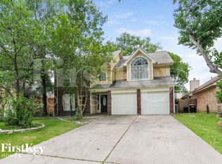 5003 Maple Brook Ln, Kingwood, TX 77345