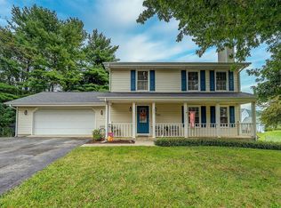 627 Brewster Cir, Salem, VA 24153