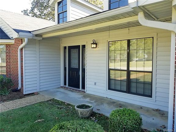3rd image of 4424 Blackwood Dr