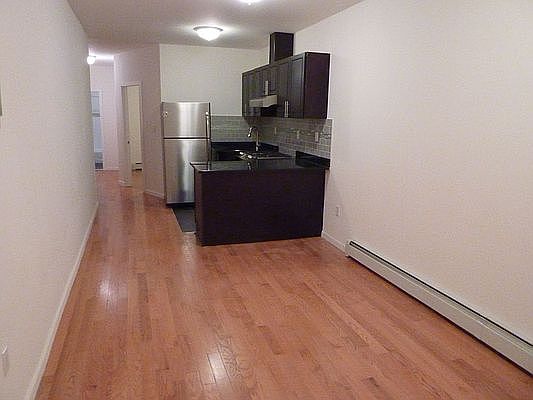 3rd image of 1127 47th Ave APT 1r
