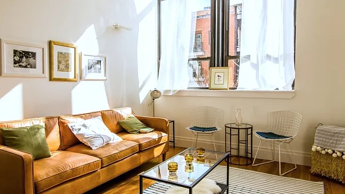 Rented by Nooklyn NYC LLC | media 62