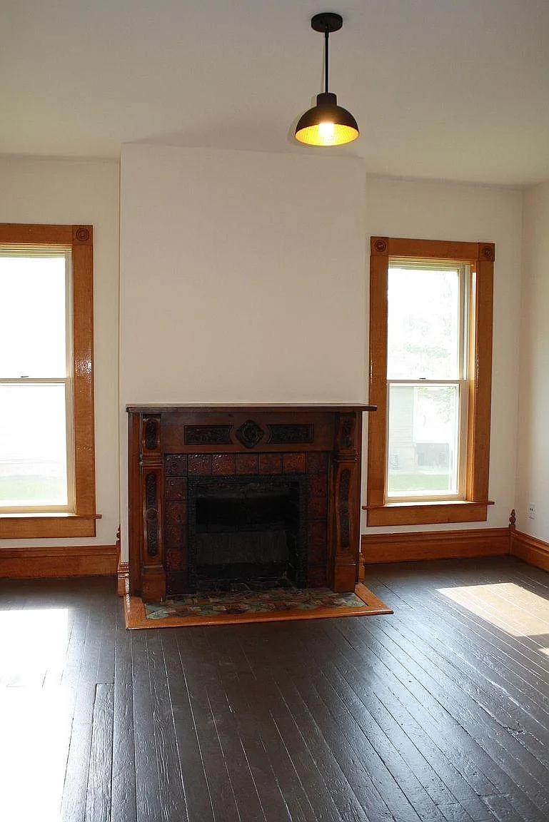 5 bed, 2577 sqft, $5,500 — Photo 4
