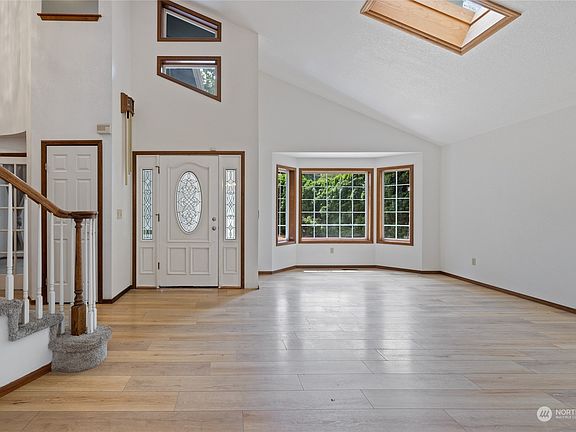 5th image of 11223 Madera Circle Drive SW