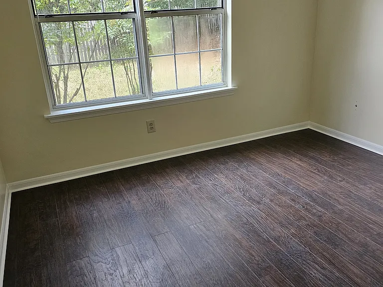 302 Wood Rdg — Photo 19