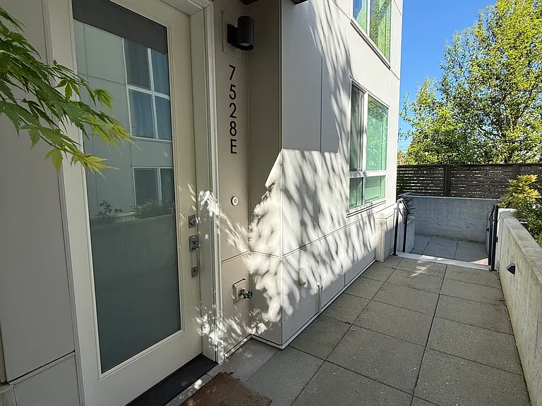 7528 15th Ave NW #E — Photo 1