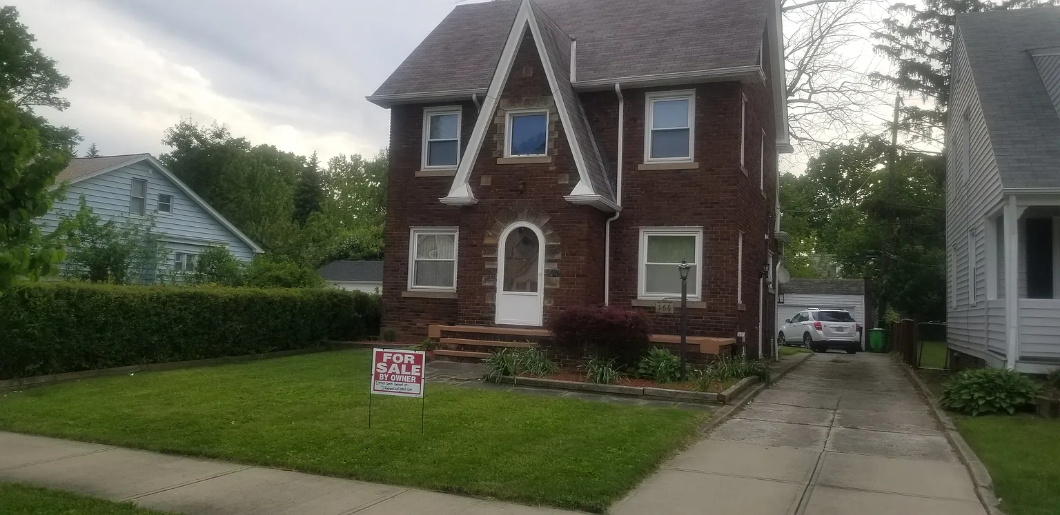 366 E 248th St photo 1