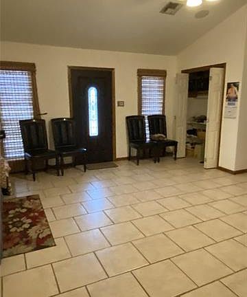 2nd image of 3532 Joan St