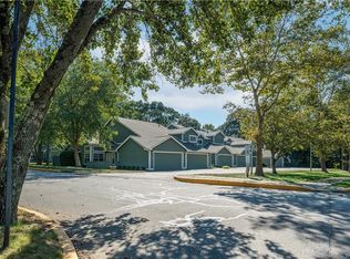 114 Spyglass Cir #114, Groton, CT 06340