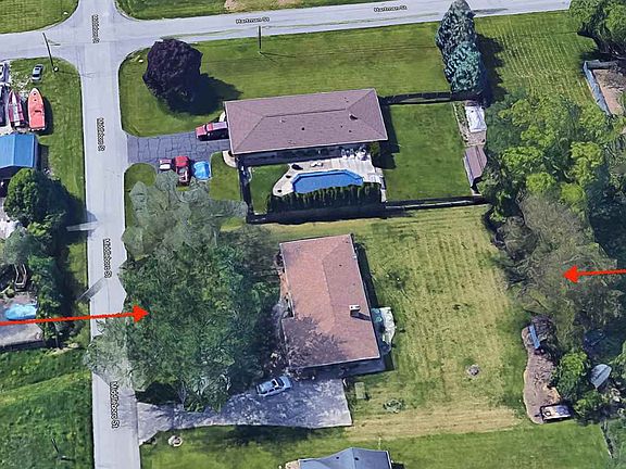 4th image of 59877 Middleboro St