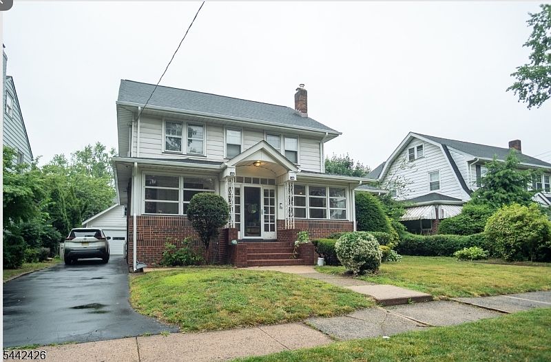 1st image of 100 W Passaic Ave