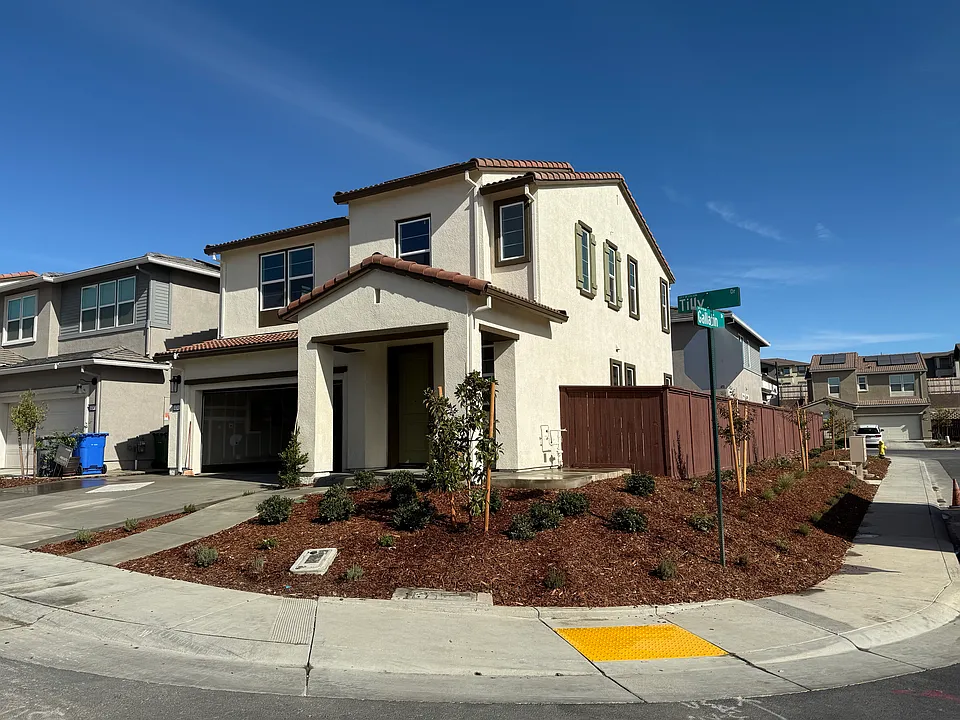 4743 Tilly Dr