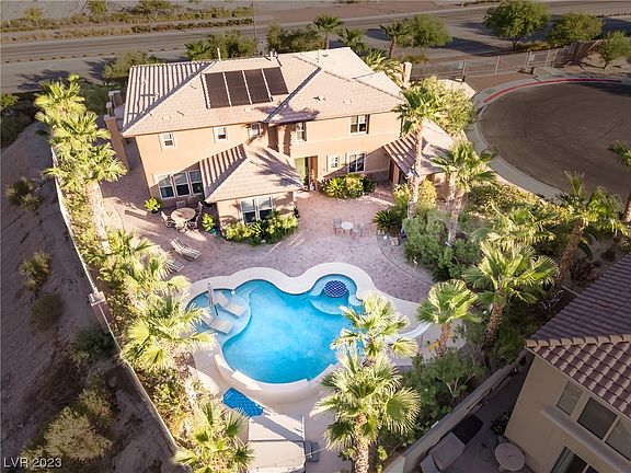 2nd image of 7070 Arcadia Glen Ct