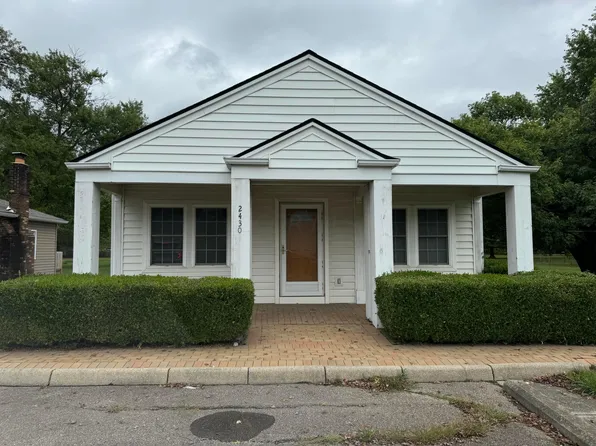 2430 Stelzer Rd, Columbus, OH 43219