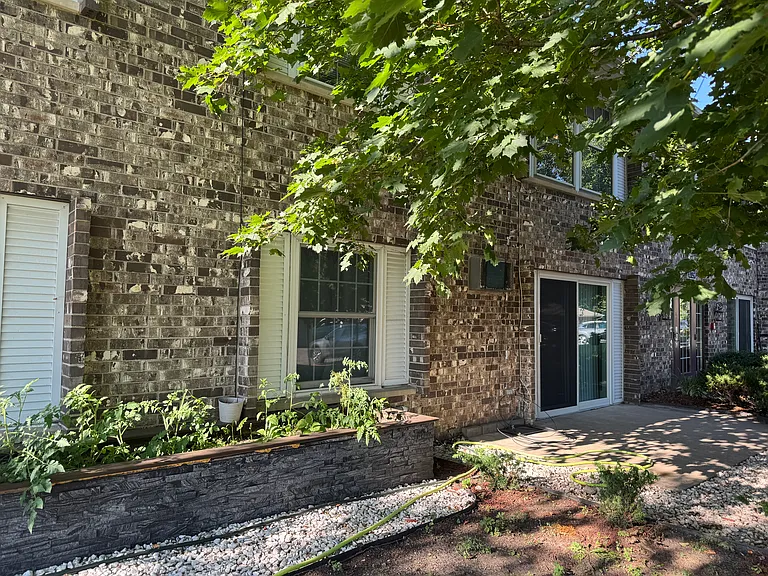 1029 Smetana Rd #4 — Photo 10